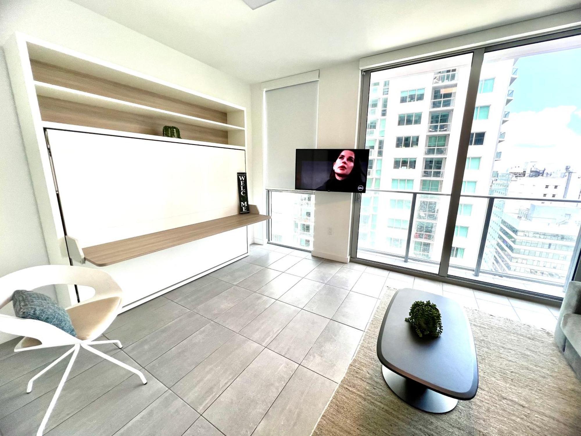 Spacious Studio In The Heart Of Downtown Miami Apartment Exterior foto