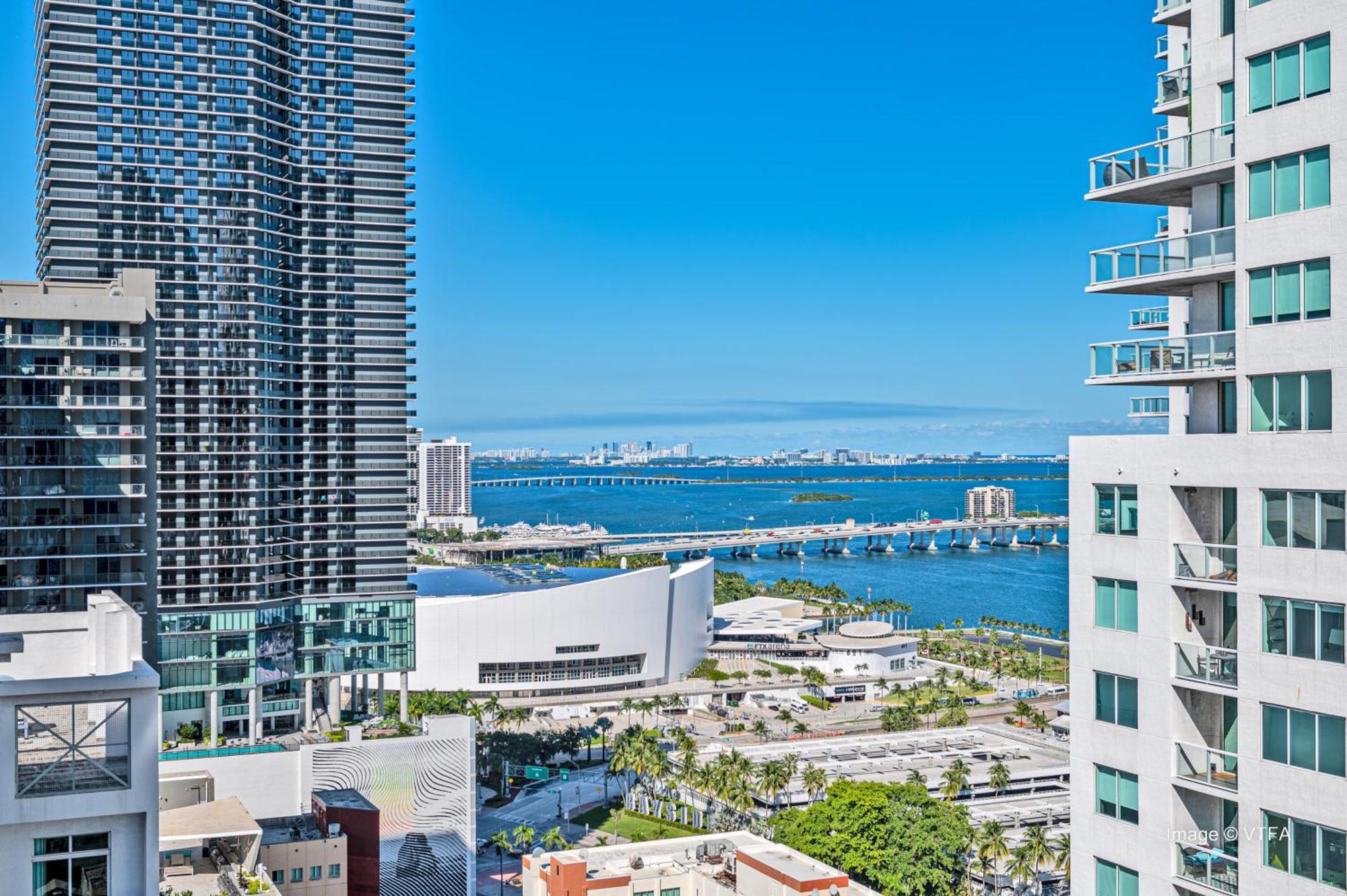 Spacious Studio In The Heart Of Downtown Miami Apartment Exterior foto