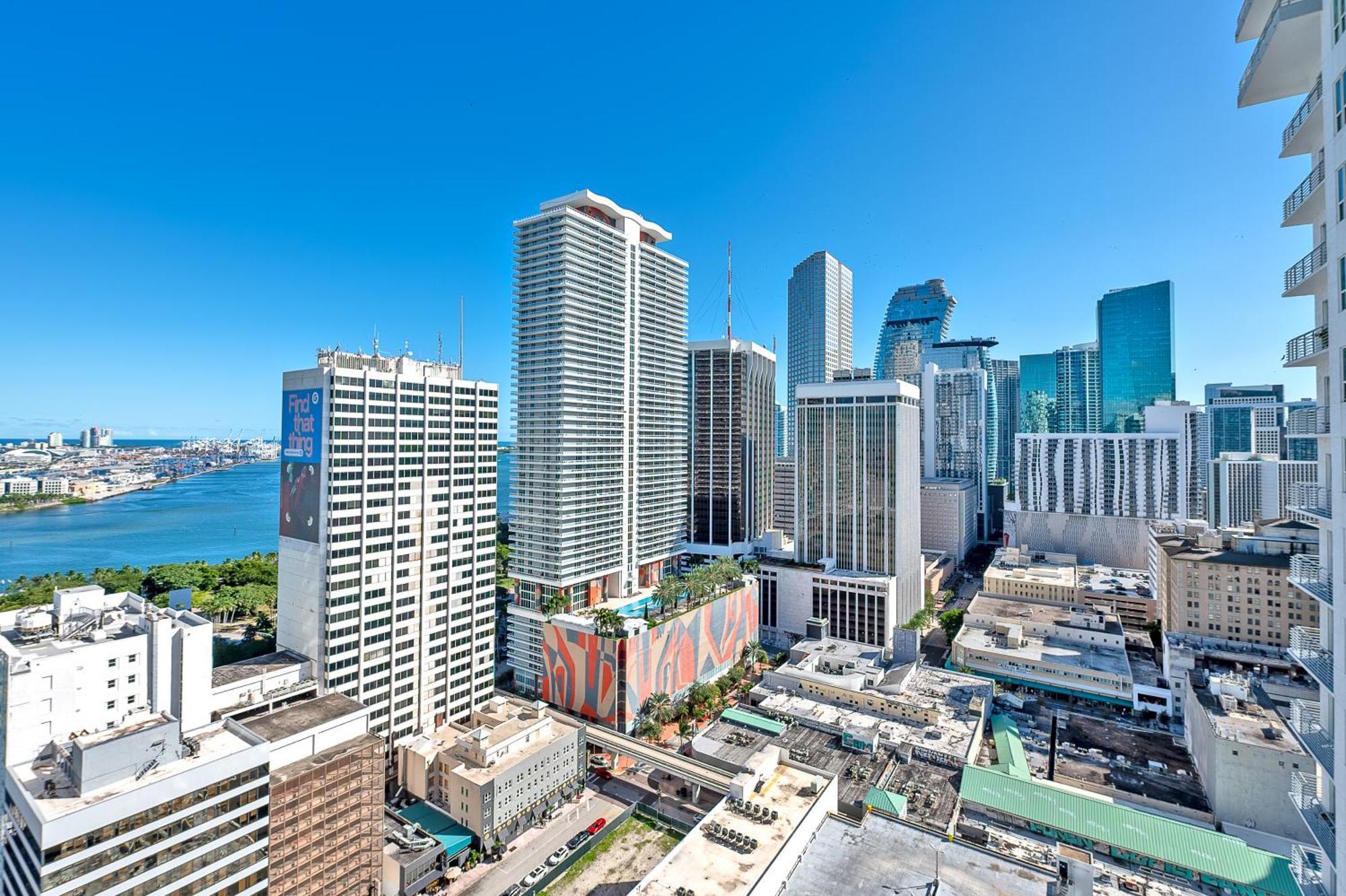 Spacious Studio In The Heart Of Downtown Miami Apartment Exterior foto